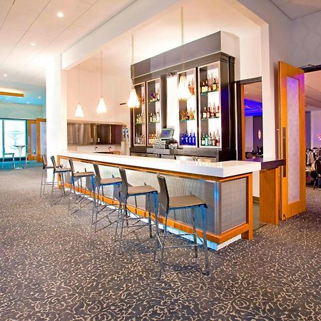 Aloft Mount Laurel Hotel Exterior photo