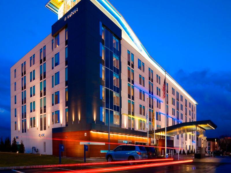 Aloft Mount Laurel Hotel Exterior photo